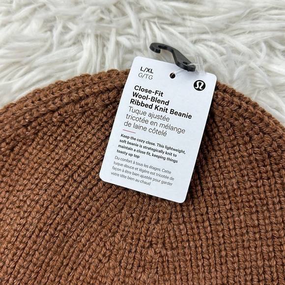 NWT Lululemon Close-Fit Wool-Blend Ribbed Knit Beanie Roasted Brown